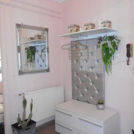 Apartamento Mavi Appartman Nagykanizsa Exterior foto