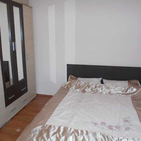 Apartamento Mavi Appartman Nagykanizsa Exterior foto
