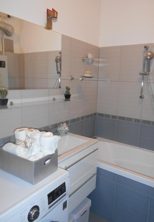 Apartamento Mavi Appartman Nagykanizsa Exterior foto